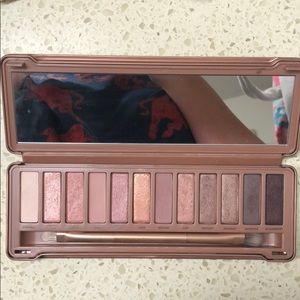 Naked 3 Palette